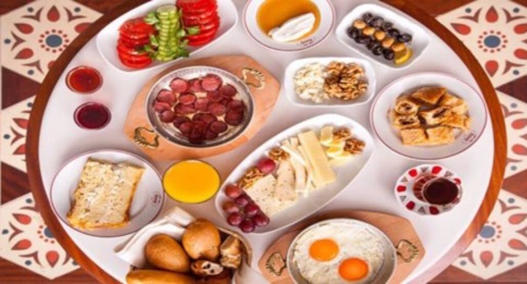 Saray Muhallebicisi Taksim Istanbul